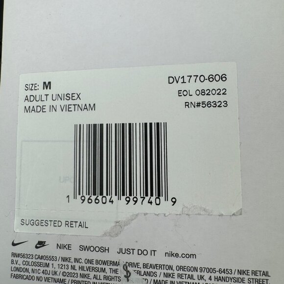 Nike Mercurial Lite Superlock Shin Guards Adult Unisex Size M With Bag & Sleeves - Picture 6 of 6